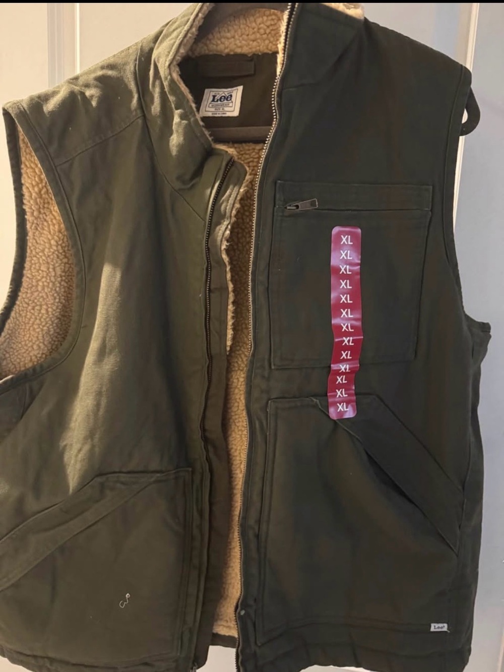 Lee Men's Olive Green Sherpa-Lined Worker Vest Brand New with Tags